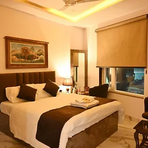  Hotel Brij India