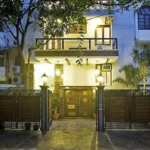 *** Guest house Evergreen India