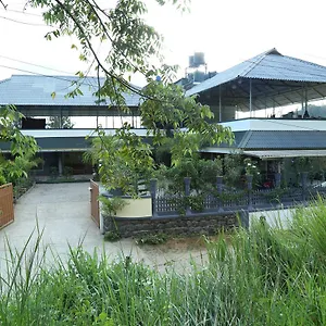 Tranquil Valley Hotel